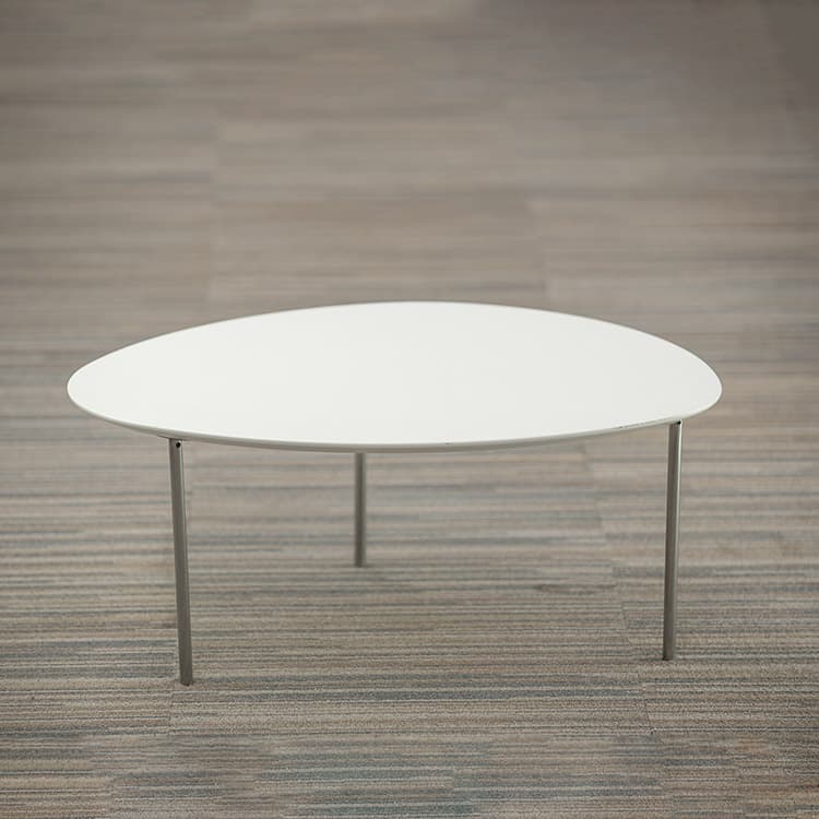 STUA Eclipse Table d’appoint Ellipse B71xD56xH30 - plastique blanc / blanc plaque de base – Image 4