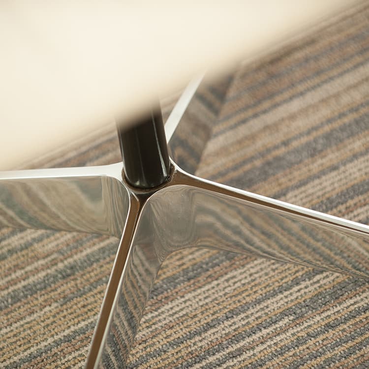 HERMAN MILLER EA116 Ensemble lounge avec repose-pieds design Charles and Ray Eames B72xD65xH95 - sac à dos beige / aluminium poli base étoile – Image 20