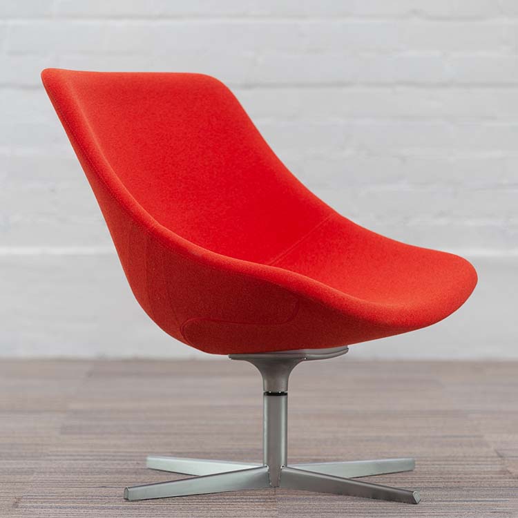 LAPALMA AUKI S113 Chaise lounge design Hee Welling - tissu orange / aluminium base étoile – Image 13