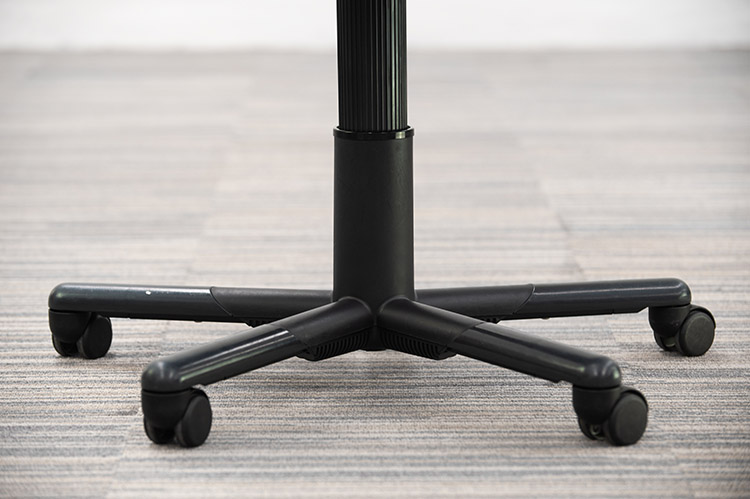 VITRA Figura Bureaustoel design Mario Bellini - zwart leer / zwart metaal kruisvoet - Afbeelding 14
