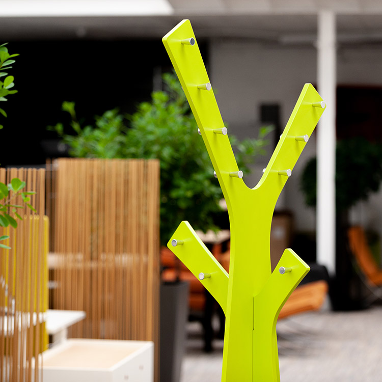 CASCANDO Tree Porte-manteau H200 - bois vert – Image 10