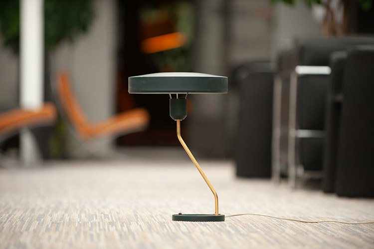 PHILIPS Romeo Lampe de bureau design Louis Kalff B29xD29xH42 - métal vert / métal vert – Image 9