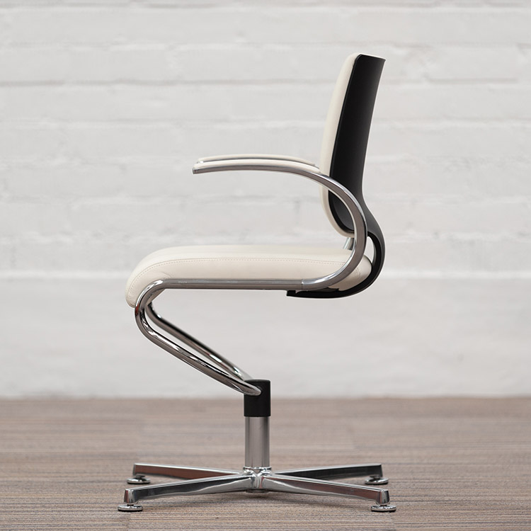 DAUPHIN In Touch 5409 Chaise de réunion (neuf) - cuir blanc / aluminium poli base étoile – Image 4