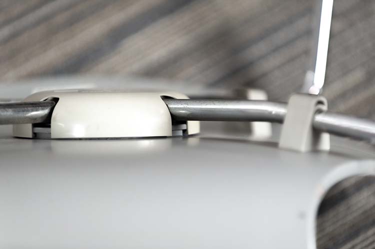 FRITZ HANSEN Series 7 Reception Chair design Arne Jacobsen stackable - gray wood / chrome four-leg - Image 19