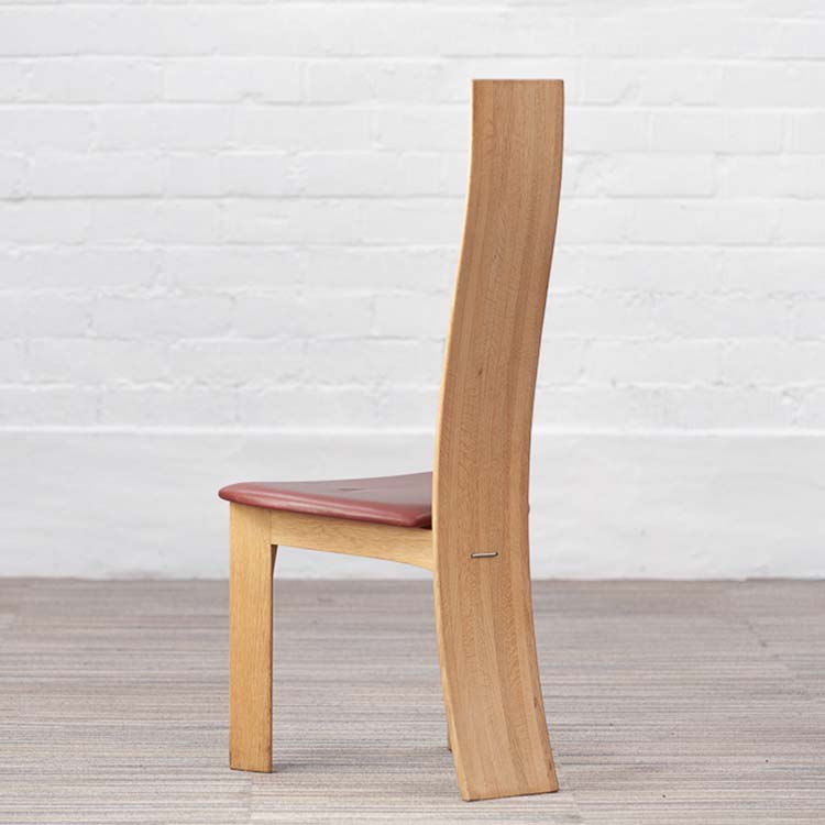 ROB & DRIES VAN DEN BERGHE Dining chairs Vergaderstoel design Rob & Dries Van den Berghe - donkerrood leder / hout driepoot - Afbeelding 7