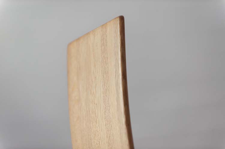 ROB & DRIES VAN DEN BERGHE Dining chairs Vergaderstoel design Rob & Dries Van den Berghe - donkerrood leder / hout driepoot - Afbeelding 23