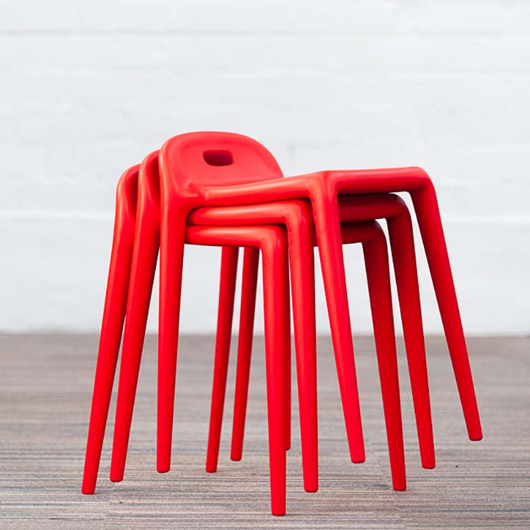 MAGIS YuYu Tabouret design Stefano Giovannoni empilable - plastique orange / plastique orange quatre pieds – Image 3