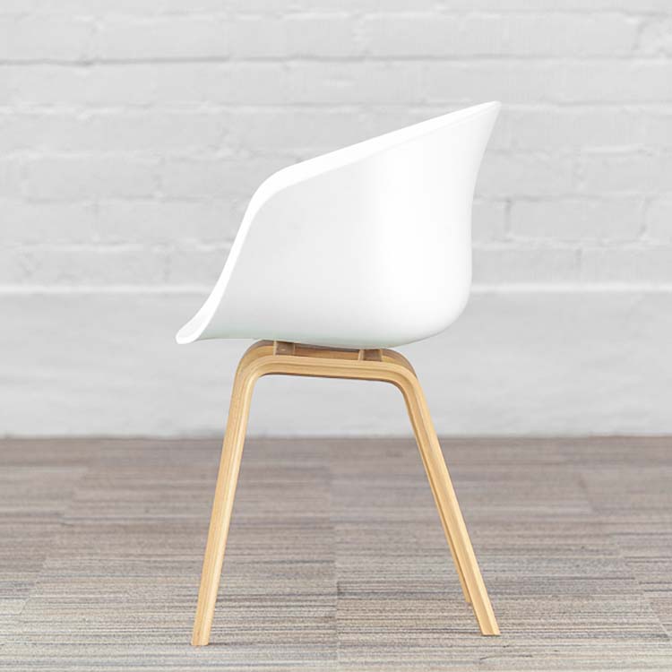 HAY About a Chair AAC22 Ontvangststoel design Hee Welling - wit kunststof / eiken hout vierpoot - Afbeelding 3