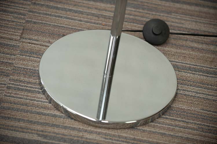 MOOOI Light Shade Lampadaire design Jurgen Bey B52xD52xH147 - gris brillant / chrome pied central – Image 12