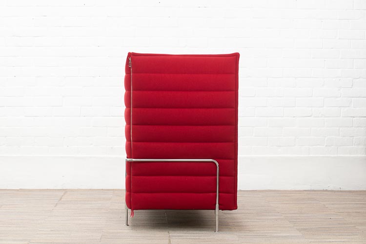 VITRA Alcove Sofa Banc 2 places design Ronan & Erwan Bouroullec B155xD88xH137 - tissu rouge et rouge foncé / chrome quatre pieds – Image 7
