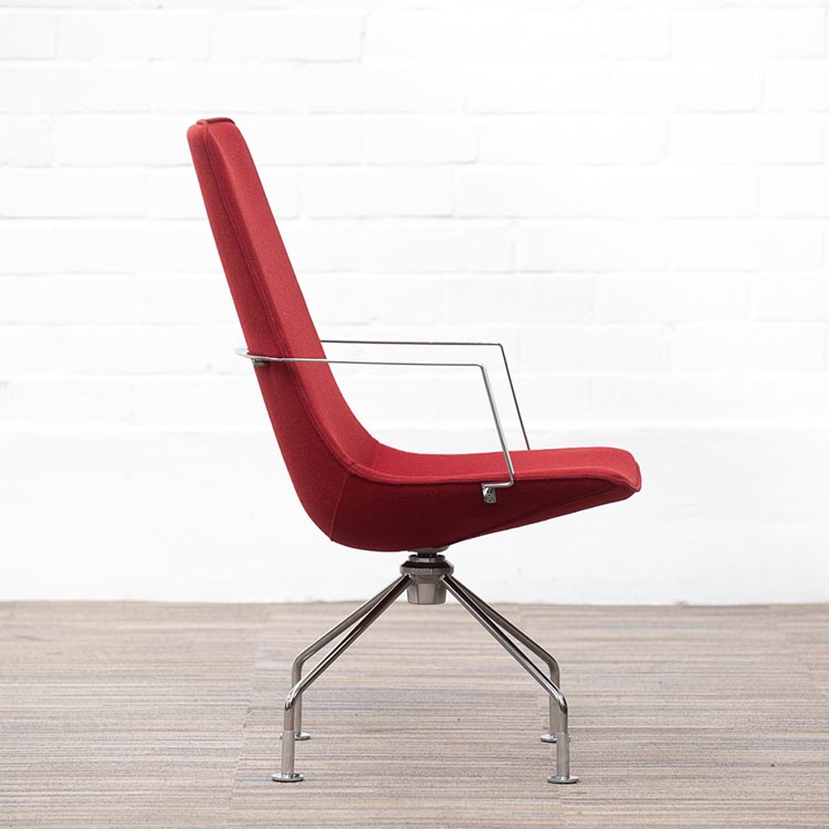LAMMHULTS Comet Easy Chair Chaise lounge design Gunilla Allard - tissu rouge vin / chrome quatre pieds – Image 7
