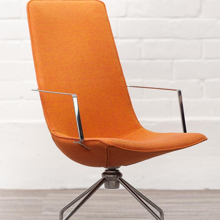 LAMMHULTS Comet Easy Chair Chaise lounge design Gunilla Allard - tissu orange / chrome quatre pieds – Image 12