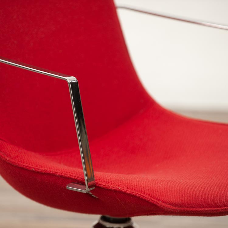 LAMMHULTS Comet Easy Chair Chaise lounge design Gunilla Allard - tissu rouge / chrome quatre pieds – Image 12