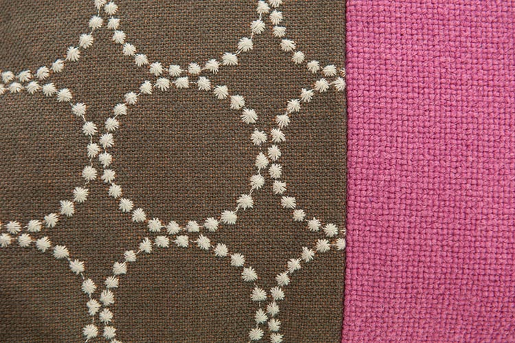KUS-SEN Pillow design Susan van Heumen B50xL30 - grey, pink and green fabric - Image 4