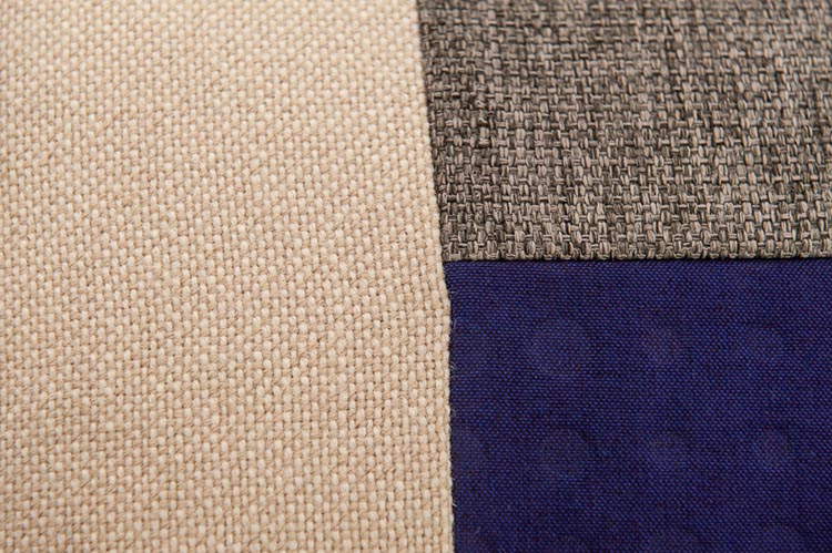 KUS-SEN Kussen design Susan van Heumen B50xL30 - grijs, donkerpaars en beige stof - Afbeelding 6