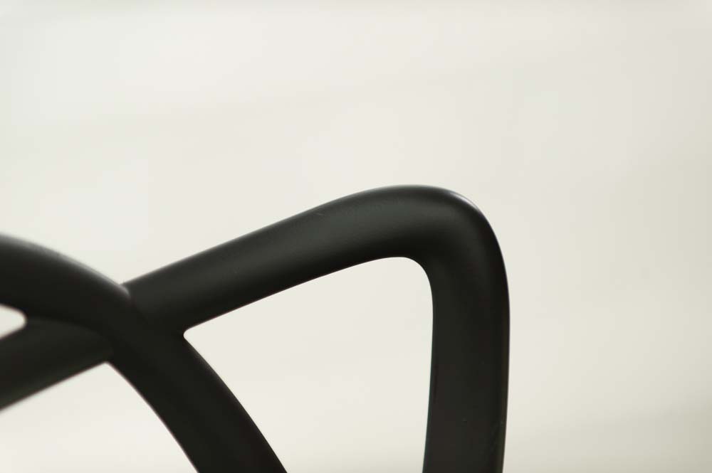 KARTELL Masters Stool Tabouret de bar design Philippe Starck and Eugeni Quitllet - plastique noir / plastique noir quatre pieds – Image 15