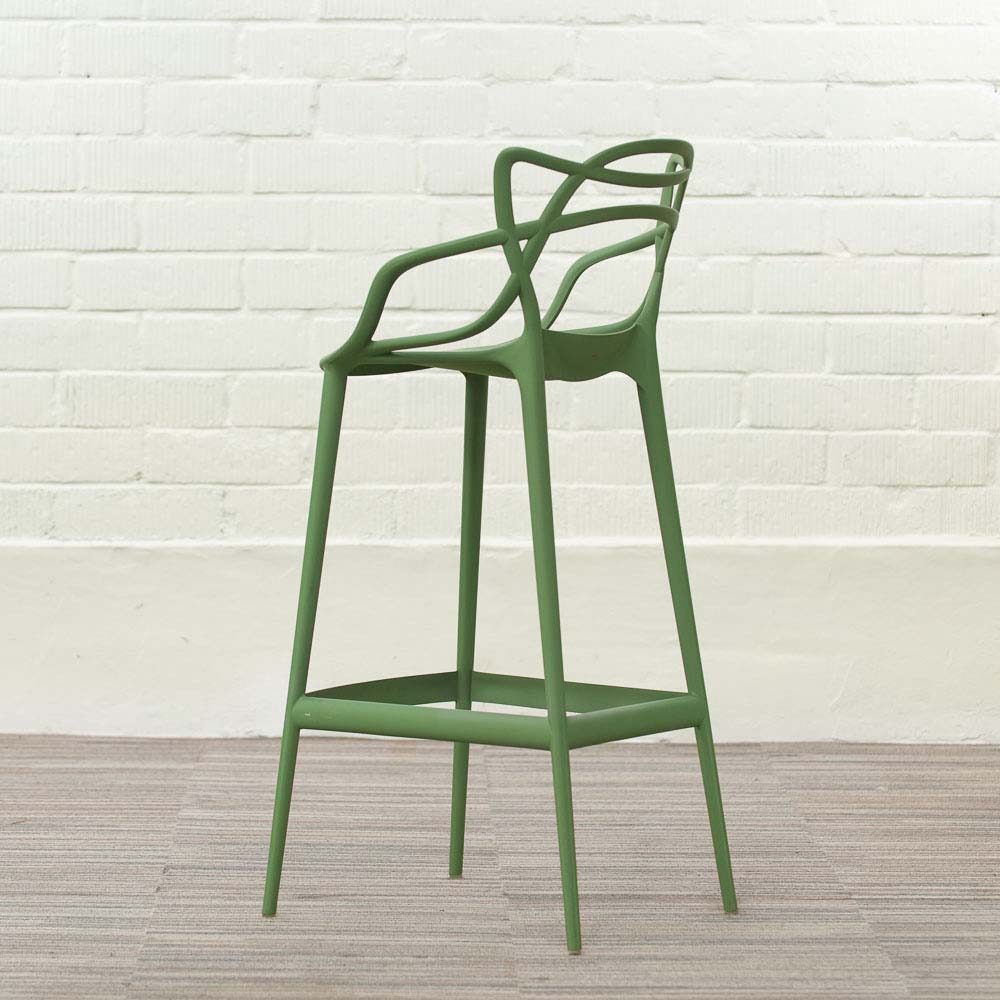 KARTELL Masters Stool Tabouret de bar design Philippe Starck and Eugeni Quitllet - platique vert sauge / platique vert sauge quatre pieds – Image 6