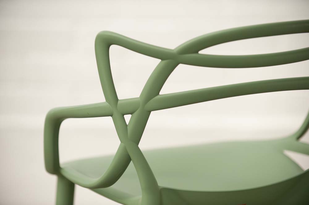 KARTELL Masters Stool Tabouret de bar design Philippe Starck and Eugeni Quitllet - platique vert sauge / platique vert sauge quatre pieds – Image 18