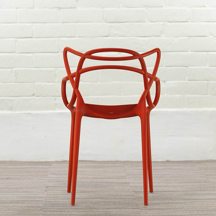 KARTELL Masters Chair Chaise d’accueil design Philippe Starck and Eugeni Quitllet - plastique rouge russet / plastique rouge russet quatre pieds – Image 6