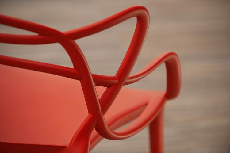 KARTELL Masters Chair Chaise d’accueil design Philippe Starck and Eugeni Quitllet - plastique rouge russet / plastique rouge russet quatre pieds – Image 15