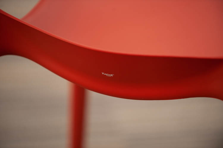 KARTELL Masters Chair Chaise d’accueil design Philippe Starck and Eugeni Quitllet - plastique rouge russet / plastique rouge russet quatre pieds – Image 17