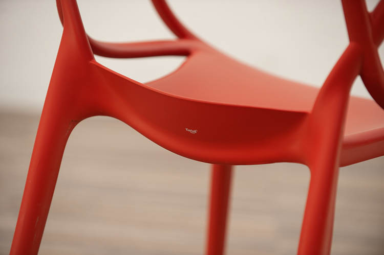 KARTELL Masters Chair Chaise d’accueil design Philippe Starck and Eugeni Quitllet - plastique rouge russet / plastique rouge russet quatre pieds – Image 18