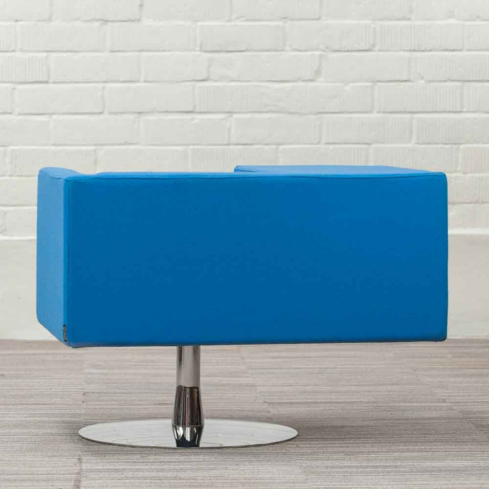 OFFECCT Solitaire Fauteuil design Alfredo Häberli - tissu bleu / chrome plaque de base – Image 10