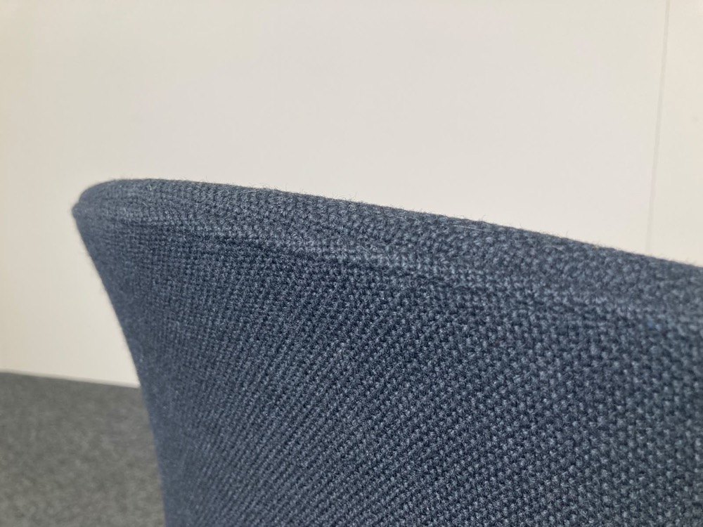 HAY About a Chair AAC21 Ontvangststoel design Hee Welling - zwarte stof / chrome vierpoot - Afbeelding 10