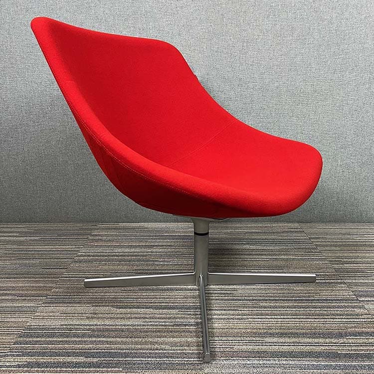 LAPALMA AUKI S113 Lounge Chair design Hee Welling - red fabric / aluminium star base - Image 2