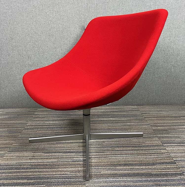 LAPALMA AUKI S113 Lounge Chair design Hee Welling - red fabric / aluminium star base - Image 6