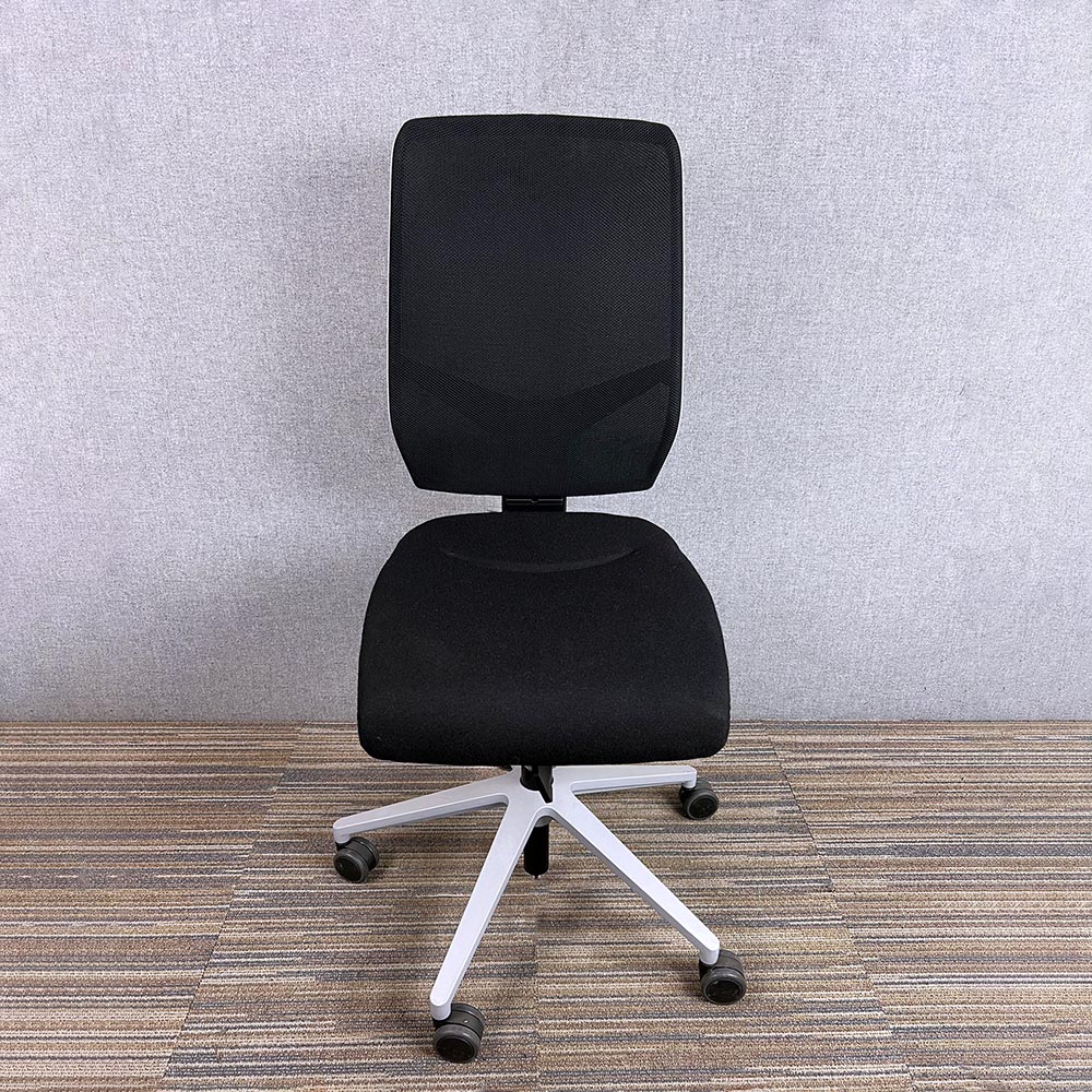 GIROFLEX G68 Chaise de bureau - tissu noir / aluminium base croisée – Image 2