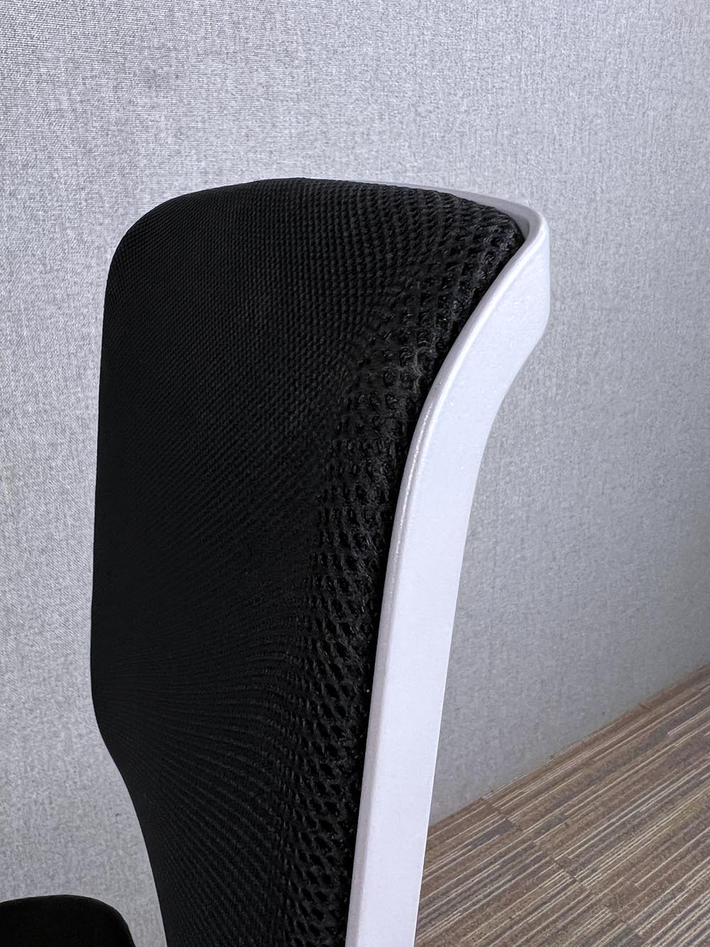 GIROFLEX G68 Chaise de bureau - tissu noir / aluminium base croisée – Image 8