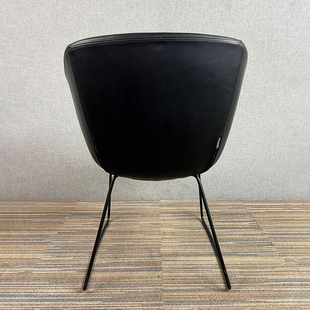 AHREND Visitor Chair - black leather / black metal sled base - Image 4