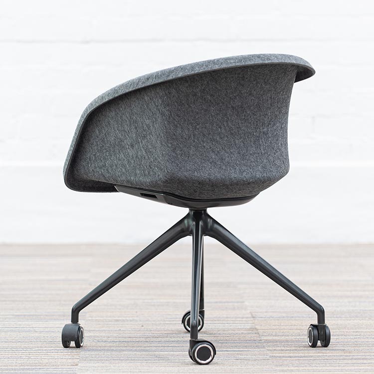 AHREND P4 Shell Chair Chaise de réunion design - feutre d’anthracite / noir base étoile – Image 4