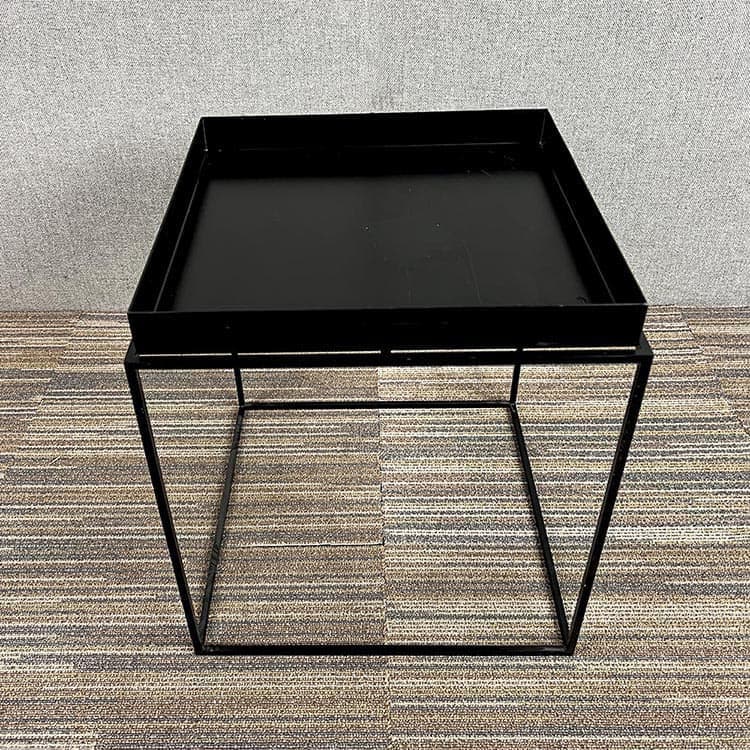 HAY Tray Bijzettafel Vierkant B40xD40xH45 - zwart metaal / zwart metalen - Afbeelding 3