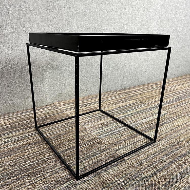 HAY Tray Bijzettafel Vierkant B40xD40xH45 - zwart metaal / zwart metalen - Afbeelding 4