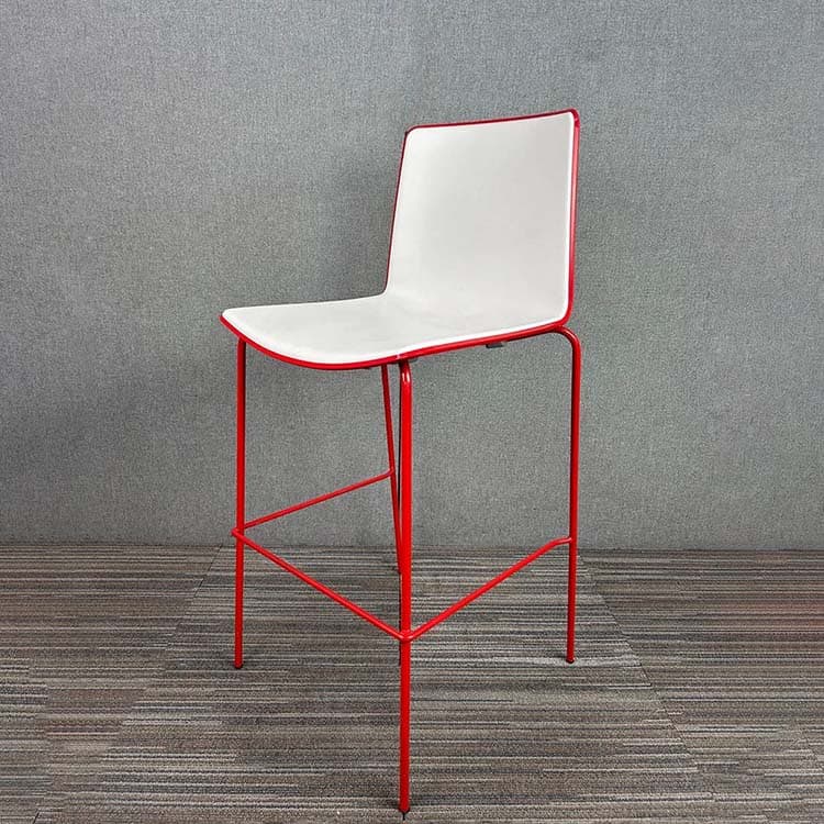 PEDRALI Tweet 892 Stool - white / red plastic / red metal four-leg - Image 2