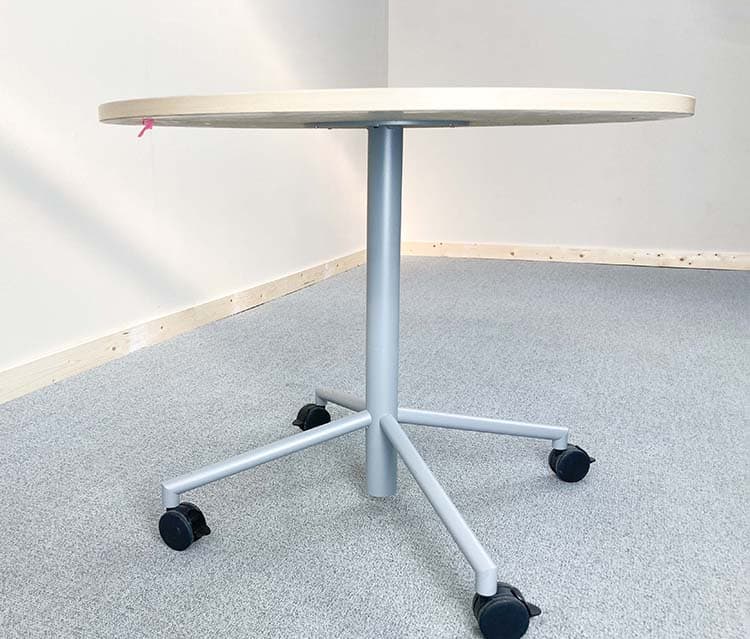 Table de cantine B100xD100xH80 - bois clair / métal gris base étoile – Image 4