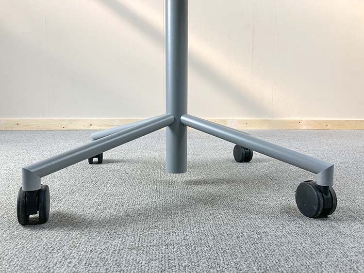 Table de cantine B100xD100xH80 - bois clair / métal gris base étoile – Image 8