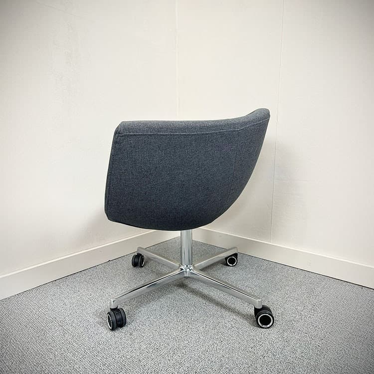 PROFIM Sorriso Reception Chair - grey fabric / metal cross base - Image 3