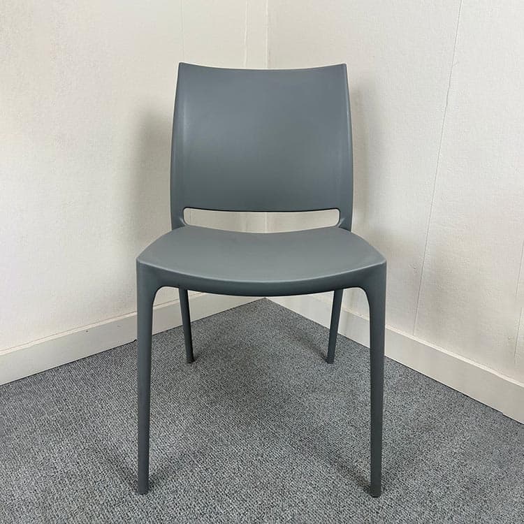 Kantinestoel - grijs kunststof / grijs kunststof vierpoot