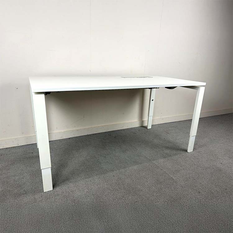 MARKANT Desk B120xD60xH78 - white melamine / white metal four-leg - Image 2