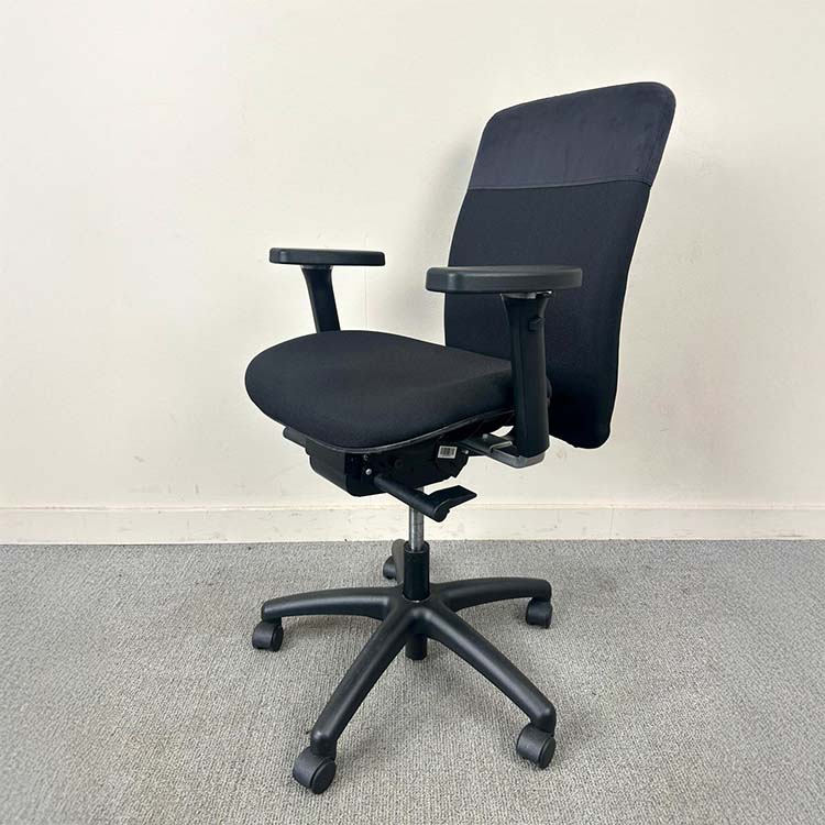 OFFICEMASTER Bureaustoel - zwart stof / kunststof kruisvoet - Afbeelding 2