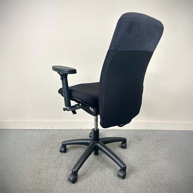 OFFICEMASTER Bureaustoel - zwart stof / kunststof kruisvoet - Afbeelding 4