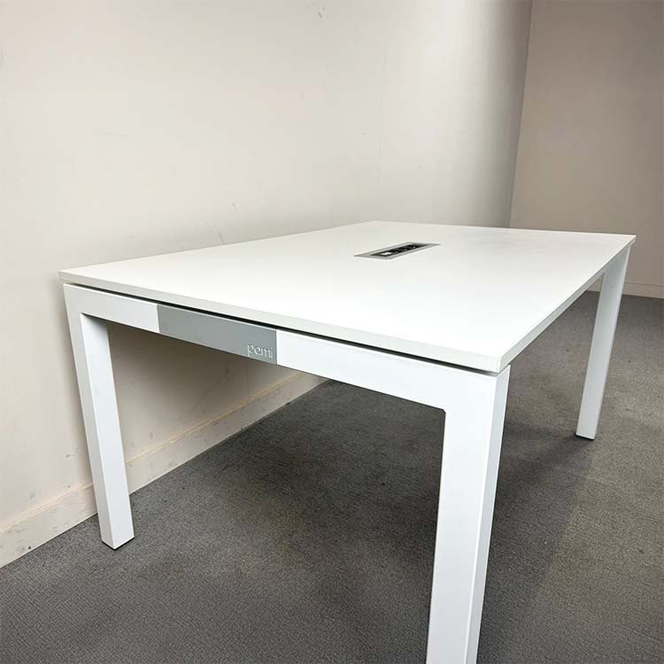 Desk B140xD100xH75 - white melamine / white metal four-leg - Image 4