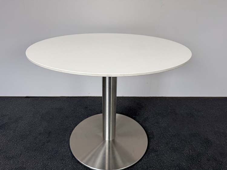 ZÜCO Table de cantine Rond B90xD90xH73 - mélamine blanche / chrome plaque de base – Image 4