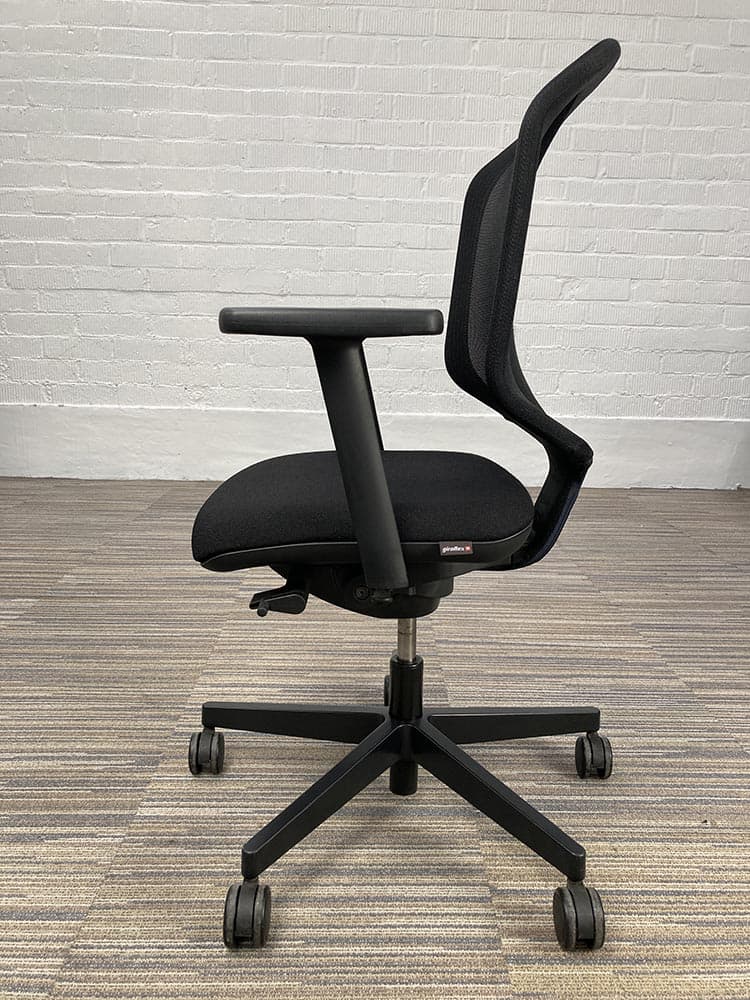 GIROFLEX 434 Bureaustoel - zwart stof / mesh / zwart metalen kruisvoet - Afbeelding 3