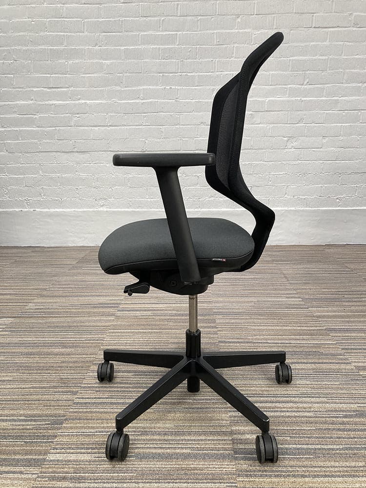 GIROFLEX 434 Bureaustoel - grijs / zwart stof / mesh / zwart metalen kruisvoet - Afbeelding 3