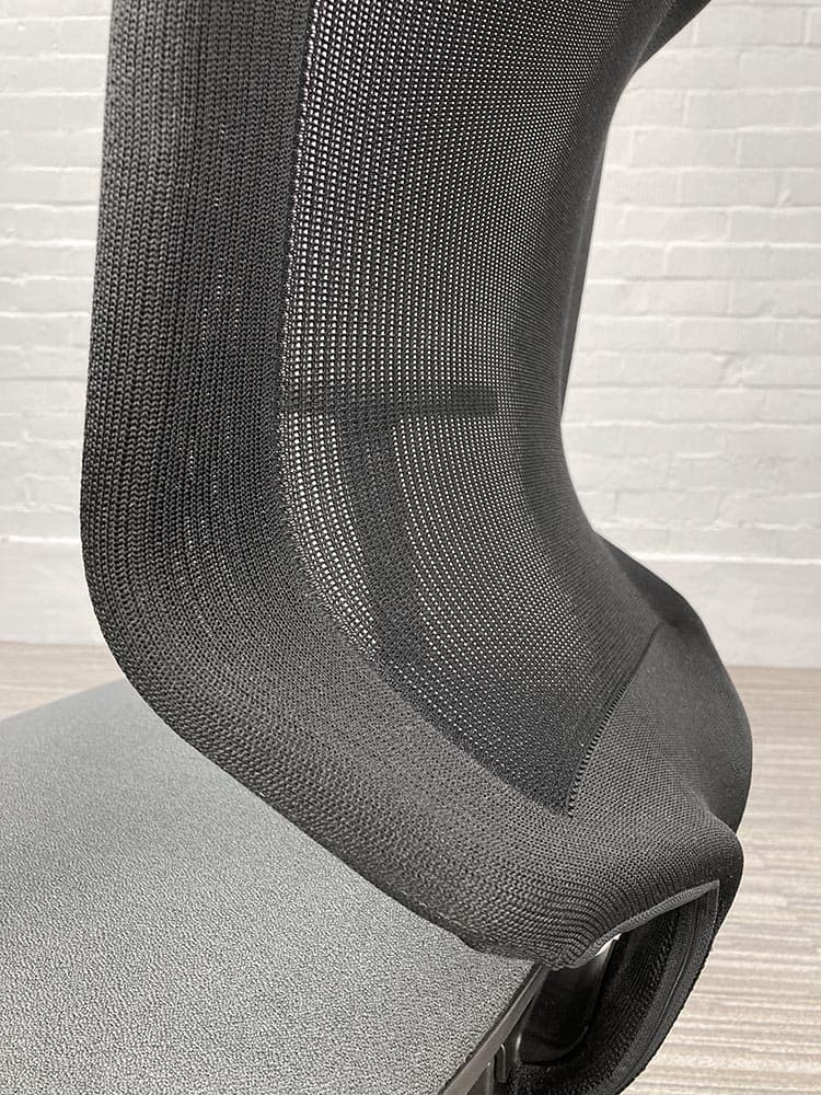 GIROFLEX 434 Bureaustoel - grijs / zwart stof / mesh / zwart metalen kruisvoet - Afbeelding 12