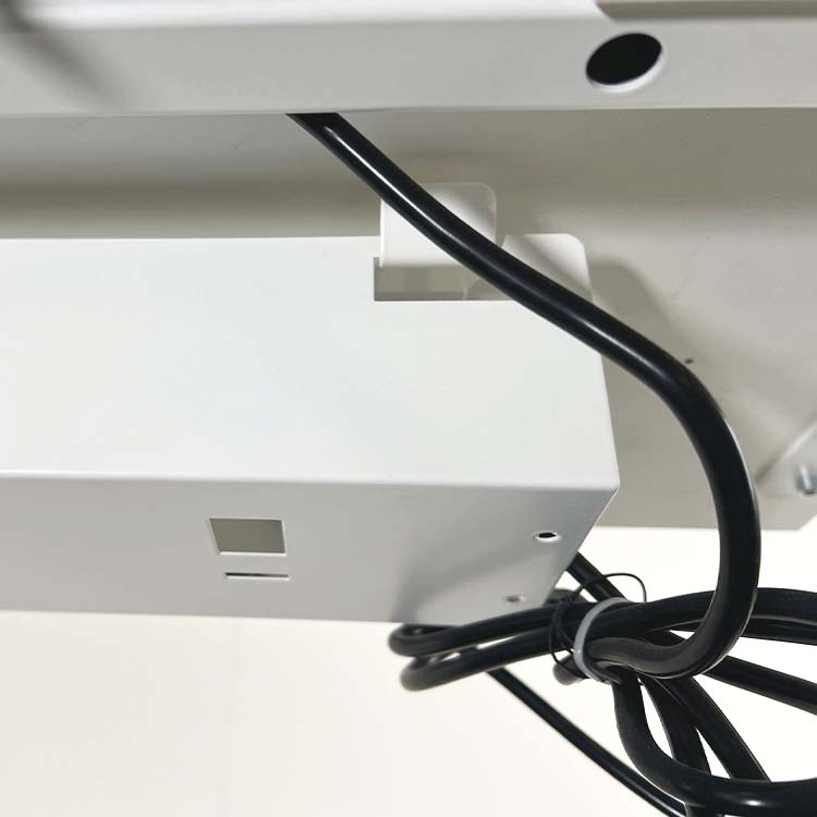 ROBBERECHTS Bureau assis-debout électrique Veyhl B180xD80xH65-130 - mélamine blanche / métal blanc pied en t – Image 6